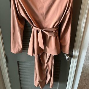 Kittenish business suit top and bottom set NWOT